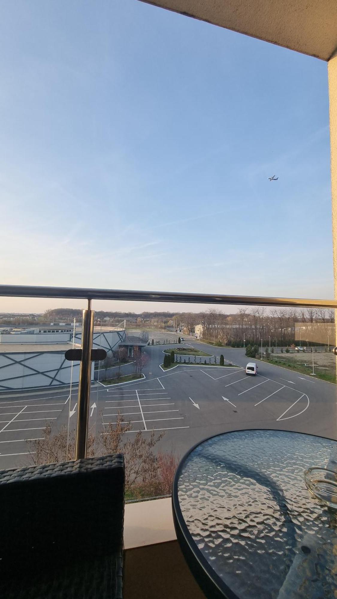 Airport Residence Studio 401 Otopeni Kültér fotó